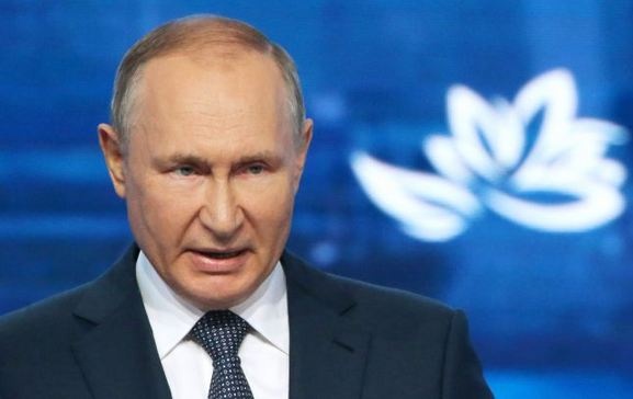 После визита Байдена в Киев Путину назначили "особое лекарство" — СМИ