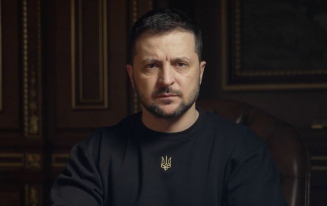 Зеленский обратился к украинцам в годовщину вторжения войск РФ в Украину