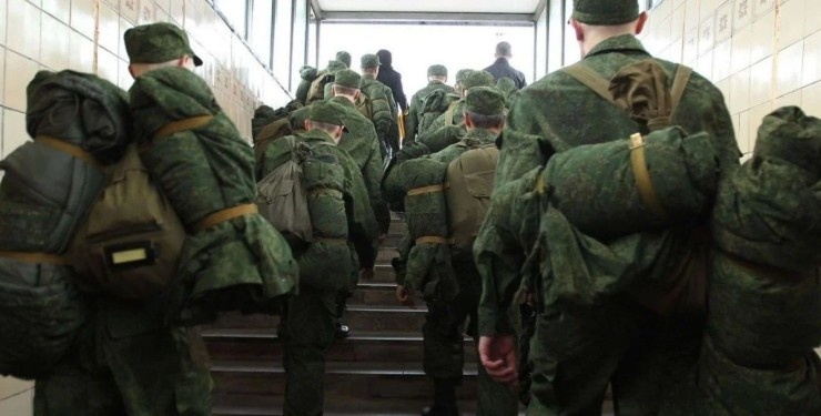 Угроза распада: в Кремле готовятся к отступлению из Украины, - военный эксперт