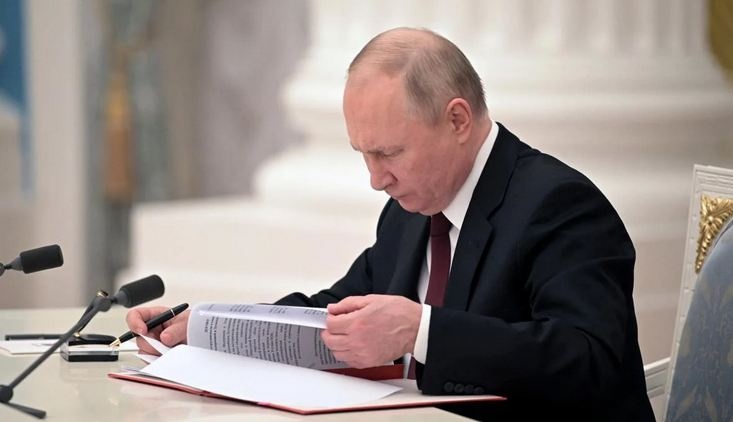Путін заборонив іноземні слова: підписано закон