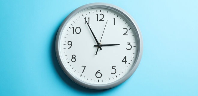 Сезонне переведення годинників: як зміна часу впливає на здоров'я