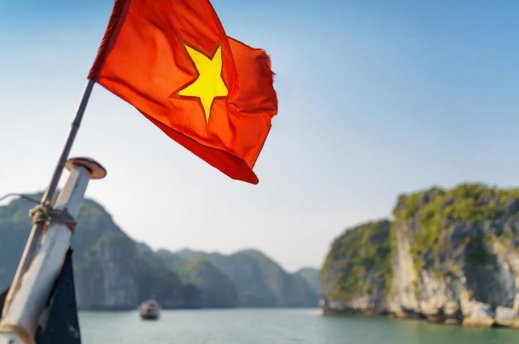 Китай назвав "своєю юрисдикцією" шельф В'єтнаму з родовищами та вежами компаній РФ