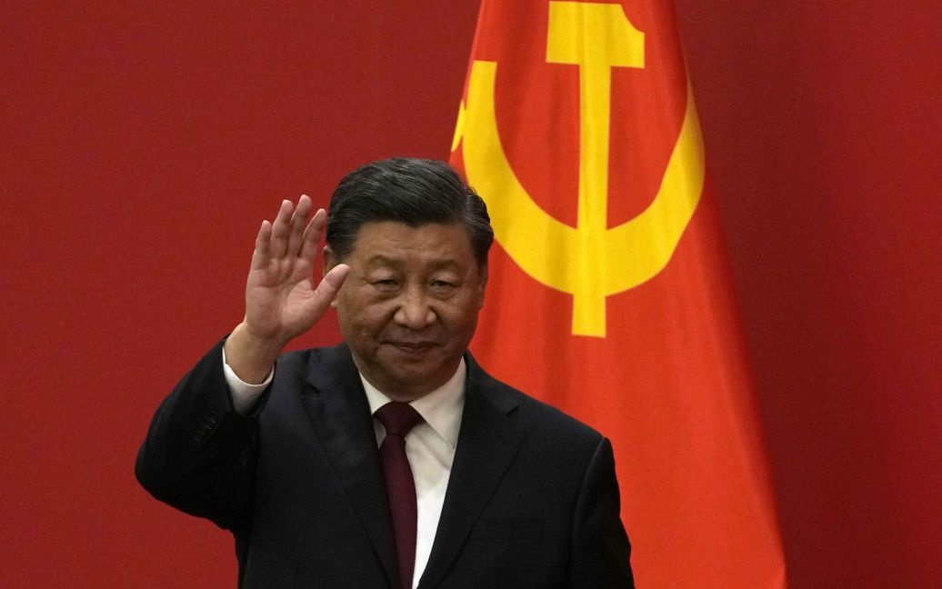 Призвал генералов "решиться воевать": Си Цзиньпин сделал воинственное заявление