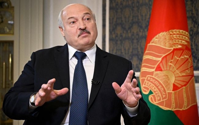 "Все замерли": Лукашенко предложил прекратить боевые действия в Украине