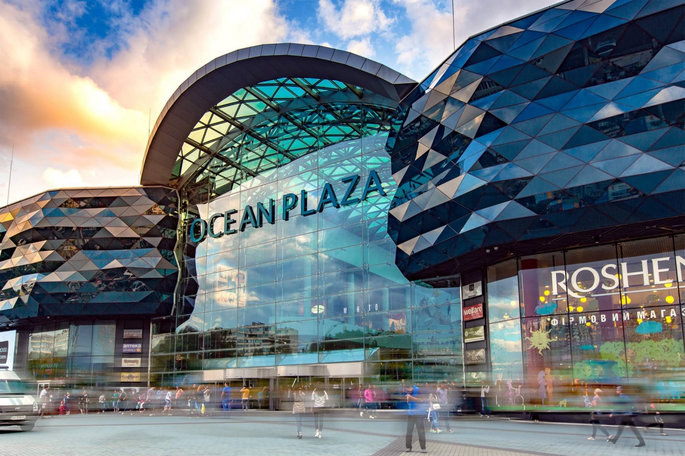 ВАКС конфисковал активы Ротенберга: теперь Ocean Plaza в собственности государства