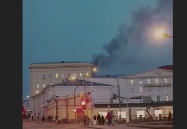 У Москві горить міноборони РФ