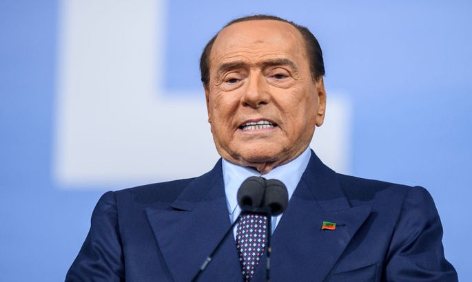 Берлускони попал в больницу, диагностирована тяжелая болезнь