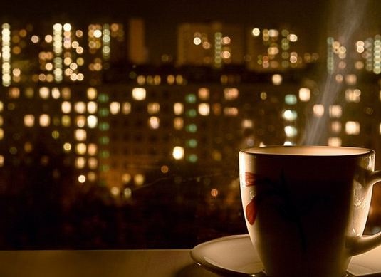 Який чай не можна пити на ніч дивлячись і який можна: цікаві відомості про напій