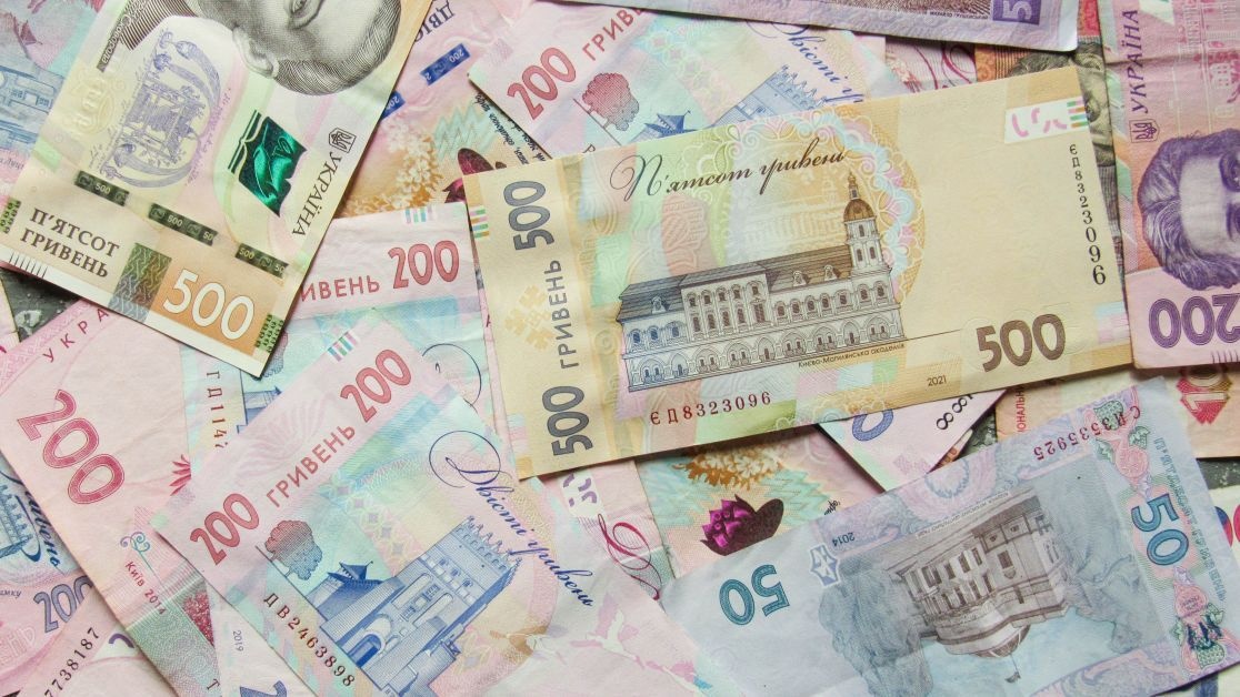 Кредиты украинцам: под какие проценты банки выдают деньги