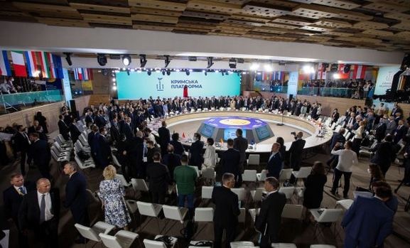 У Бухаресті проходить перша Чорноморська конференція безпеки