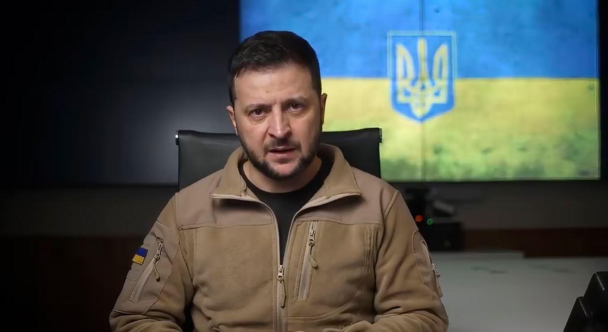 Зеленский наградил 349 украинских защитников