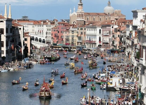 В Італії вигадали штрафувати туристів: за яке порушення доведеться віддати 60 тисяч євро