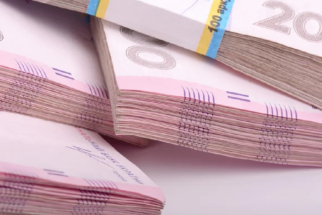 В Украине с 1 мая появятся новые выплаты: кто сможет получить почти миллион
