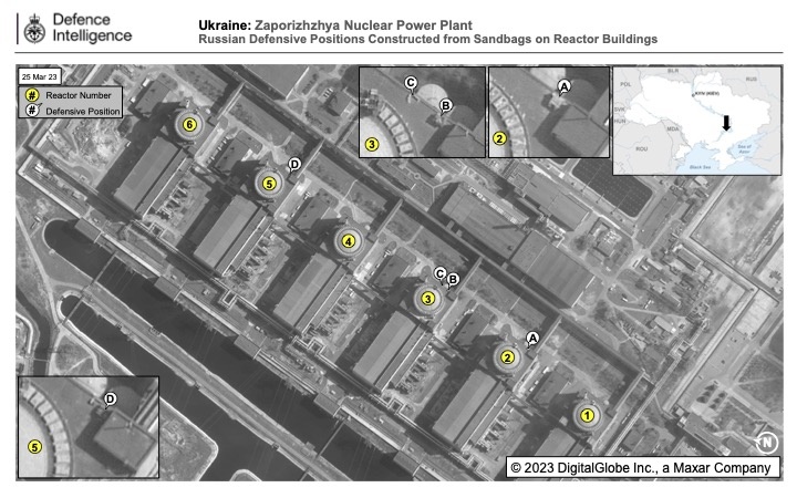Оккупанты обустроили огневые позиции на зданиях реакторов ЗАЭС, - британская разведка