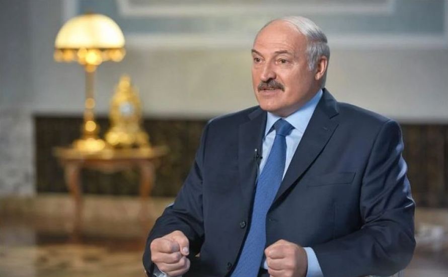 Лукашенко заявив, що вже не вірить у напад на Білорусь