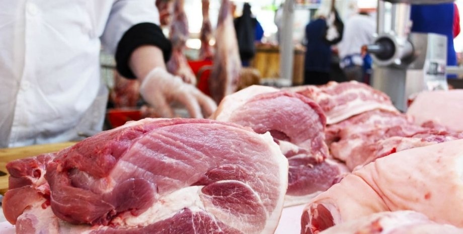 Цены на мясо: свинина за месяц подорожала на 20%