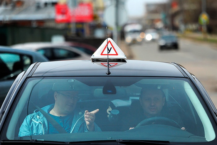Минимизировать коррупцию: в Украине реформируют механизм получения водительских удостоверений