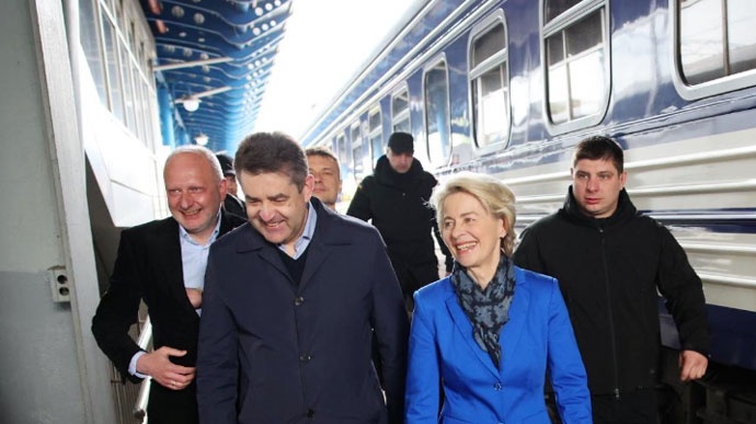 День Европы: президент Еврокомиссии прибыла с визитом в Киев