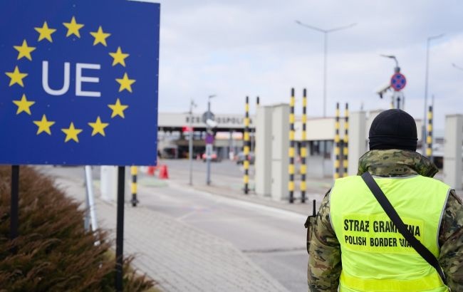 В прошлом году в ЕС не впустили десятки тысяч украинцев: озвучены причины