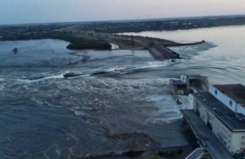 Уничтожение Каховской ГЭС: эколог рассказал о страшных последствиях для региона