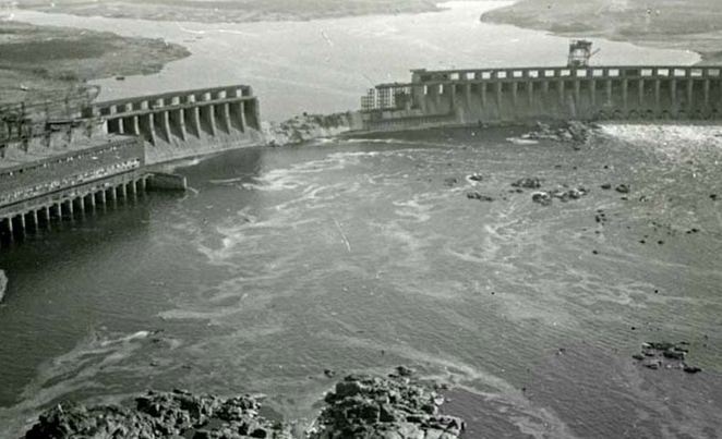 Почему россияне именно сейчас подорвали Каховскую ГЭС: объяснение эксперта