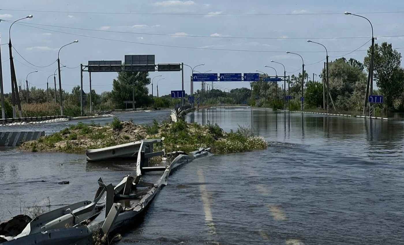 Затоплення Херсонської області: 13 людей зникли безвісти