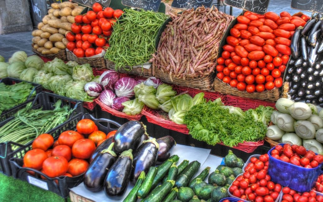 Ринок овочів та фруктів після знищення Каховської ГЕС: що буде з цінами