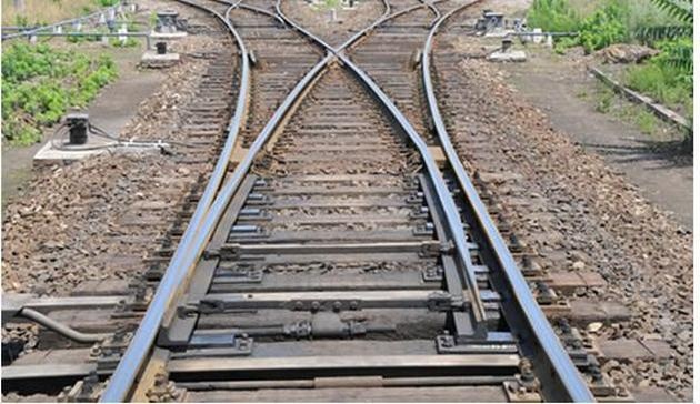 Під Нікополем відновили залізничну колію, що просіла після підриву Каховської ГЕС