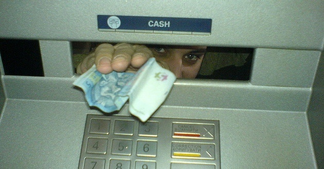 Банкомат потрібний не завжди: названо всі способи зняти готівку в Україні