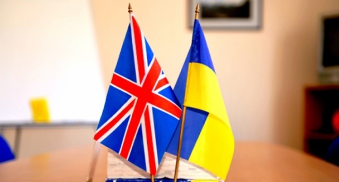 Зеленский подал в Раду законопроект "Об использовании английского языка в Украине"