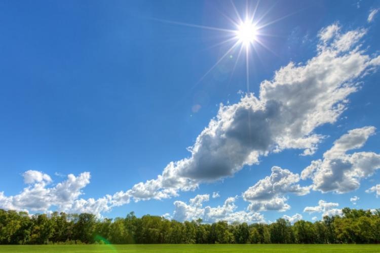 Температура повысится: Укргидрометцентр предупредил о надвигающейся жаре