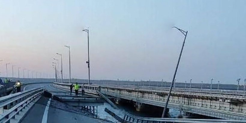 Взрывы на Крымском мосту: эксперт объяснил, как атака повлияет на логистику оккупантов