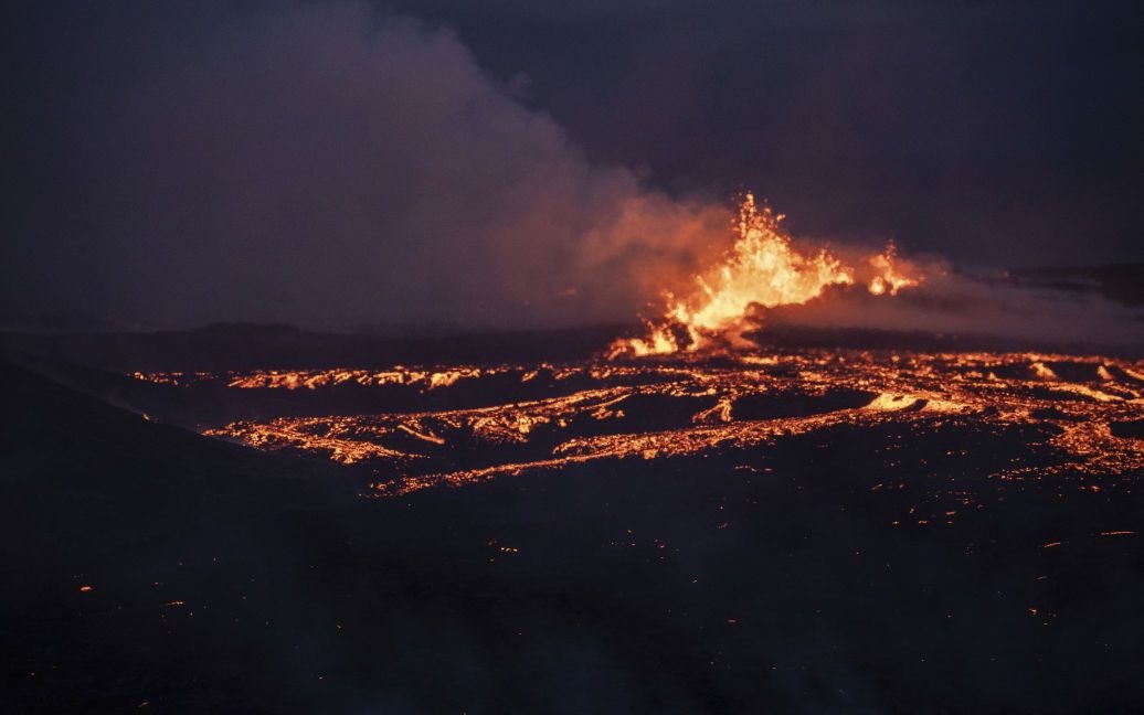 Погибнут миллионы: ученые предупреждают о грядущем извержении опасного вулкана
