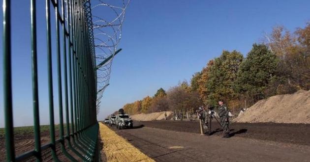 Дві країни думають про закриття кордонів із Білоруссю: що сталося
