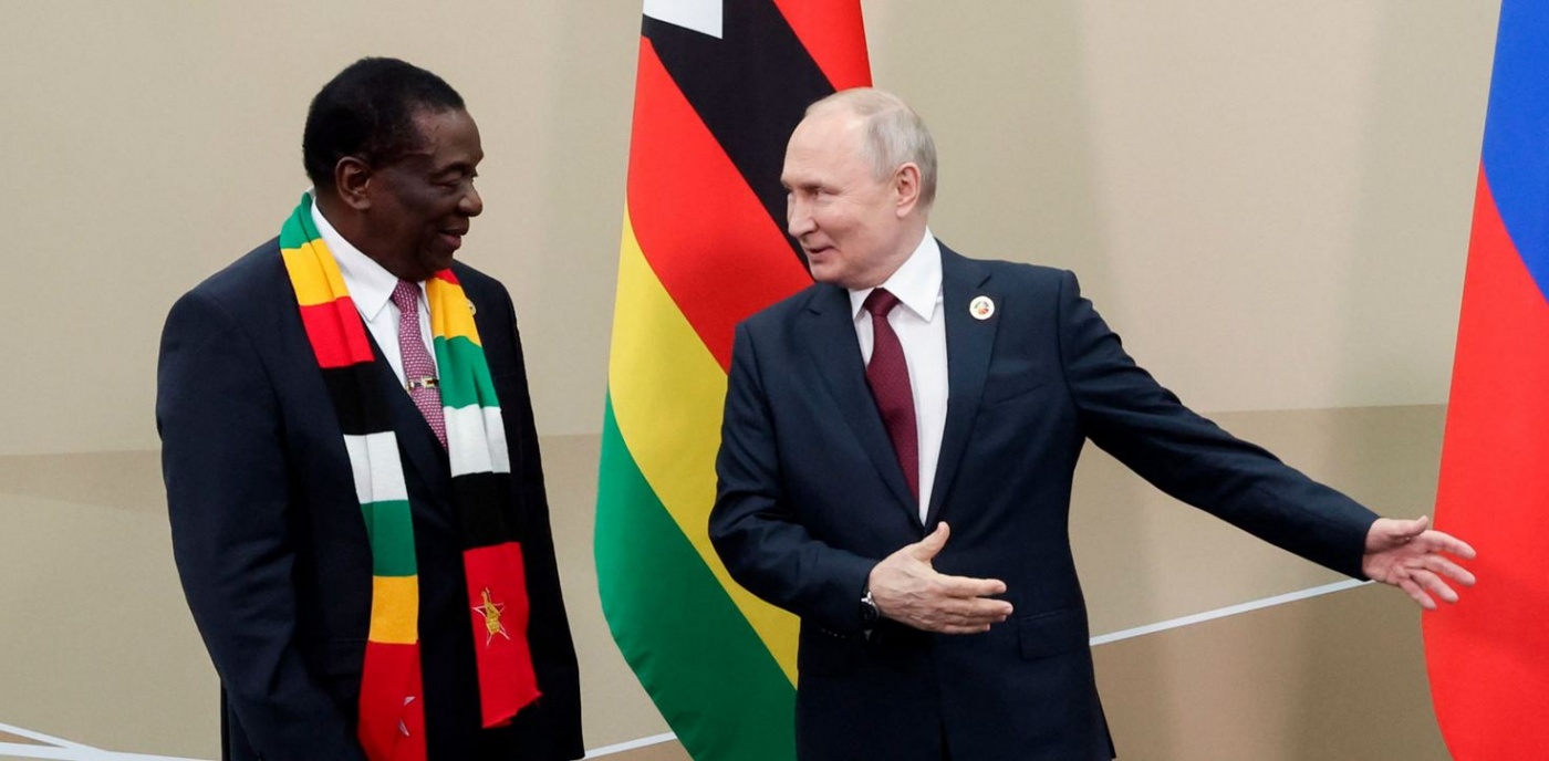 Путин сделал президенту Зимбабве подарок, от которого лучше бы отказаться