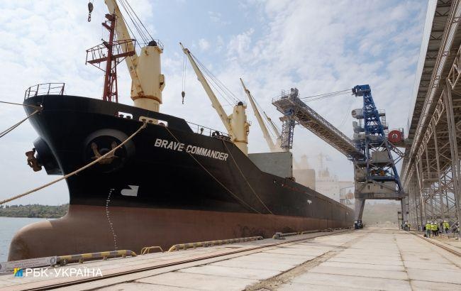 Україна відкрила у Чорному морі коридори для торгових суден