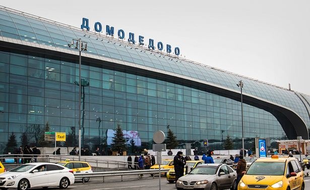 Московські аеропорти паралізовані дронами: що буде далі