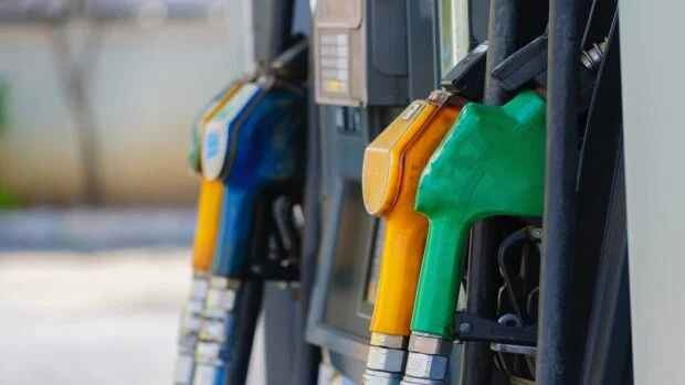 Цінники на АЗС викликали шок у деяких водіїв: на скільки подорожчало паливо