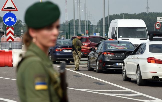 В Украине готовят изменения в правилах пересечения границы: что уже известно