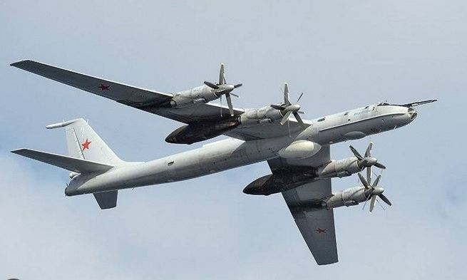 Російські бомбардувальники перехопили біля кордонів НАТО