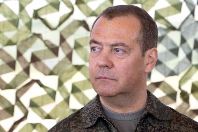 Медведев заявил, что РФ может аннексировать Абхазию и Южную Осетию