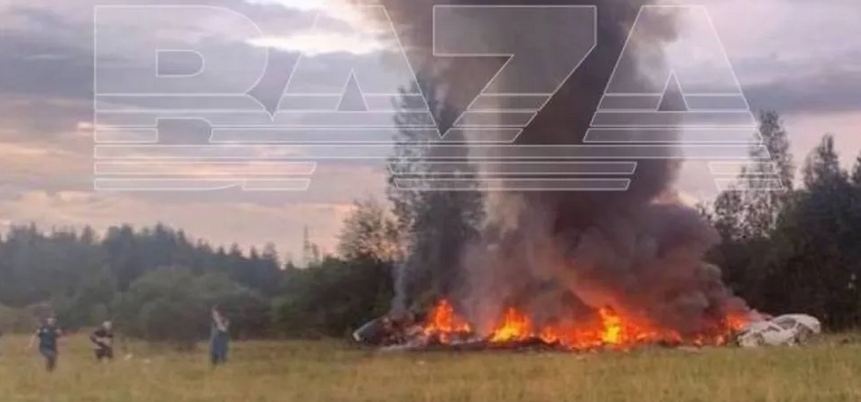 В Тверской области РФ разбился самолет Пригожина: говорят, террорист был на борту