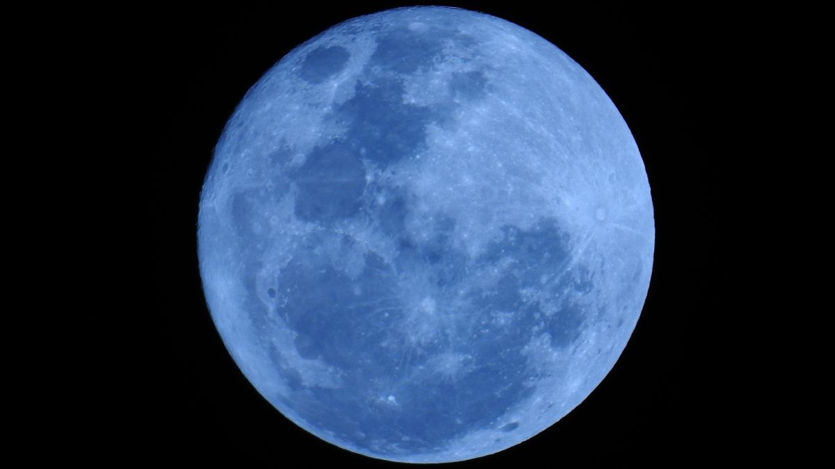 Блакитний Місяць: коли можна буде спостерігати другий у серпні супермісяць