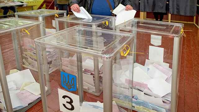 В ОП назвали причины, почему в Украине невозможны выборы