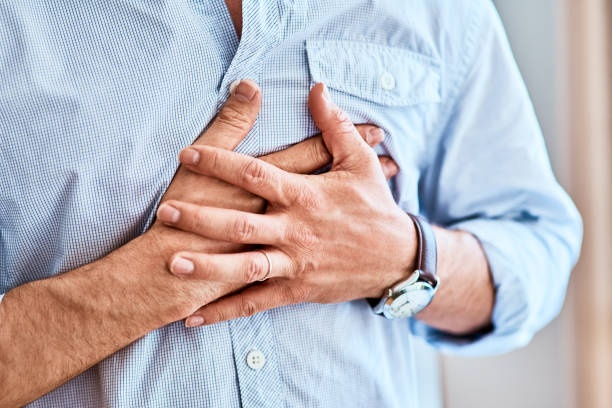 Серцевий напад дається взнаки за добу: на які симптоми звернути увагу