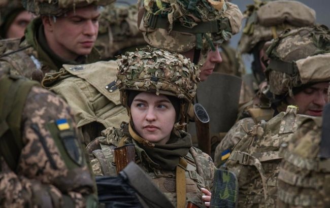 Військовий облік для жінок з 1 жовтня: хто має відвідати ТЦК