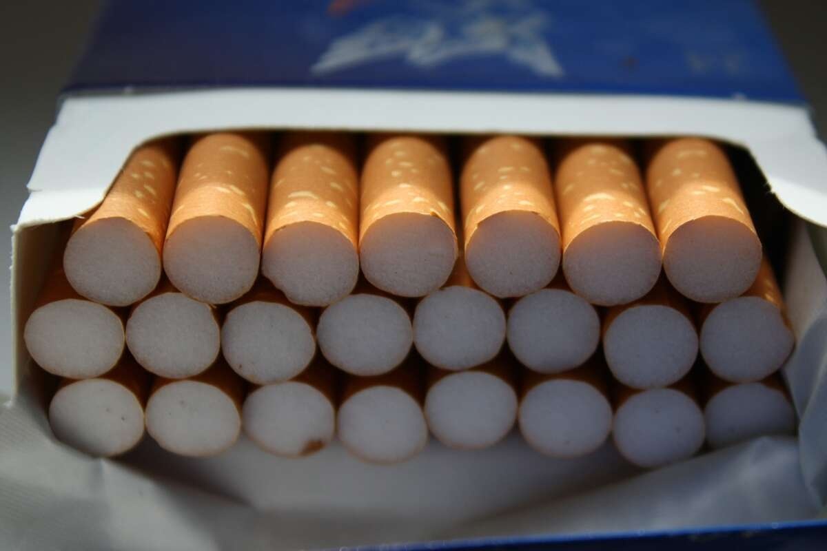 Украинцам готовят новое повышение цен на сигареты