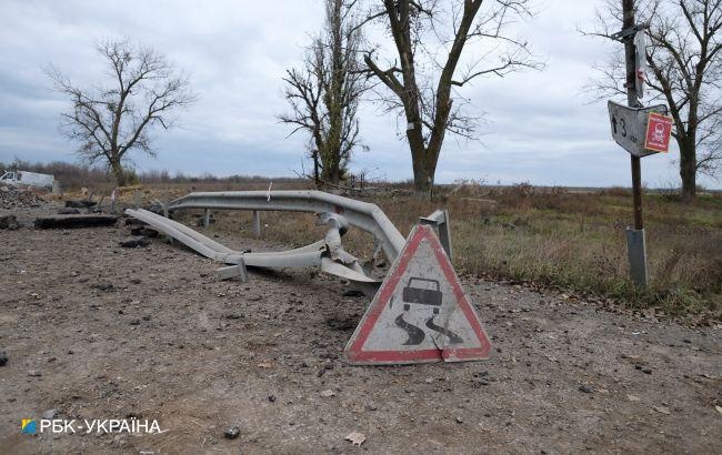 В Киевской области автомобиль подорвался на мине, водитель погиб