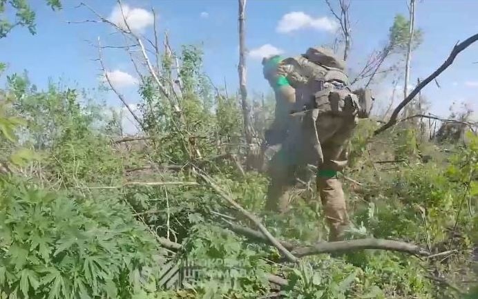 Оккупанты штурмуют Лимано-Купянское направление: в ВСУ рассказали подробности