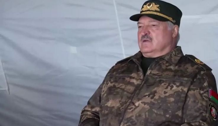 Лукашенко показали "аналоговнетный" белорусский вариант бункера